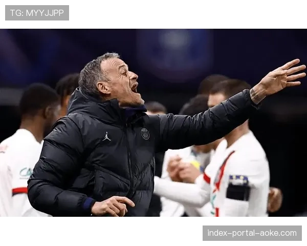 杜埃多位置试验成功，恩里克强调球员全能性对世界杯选拔的重要性